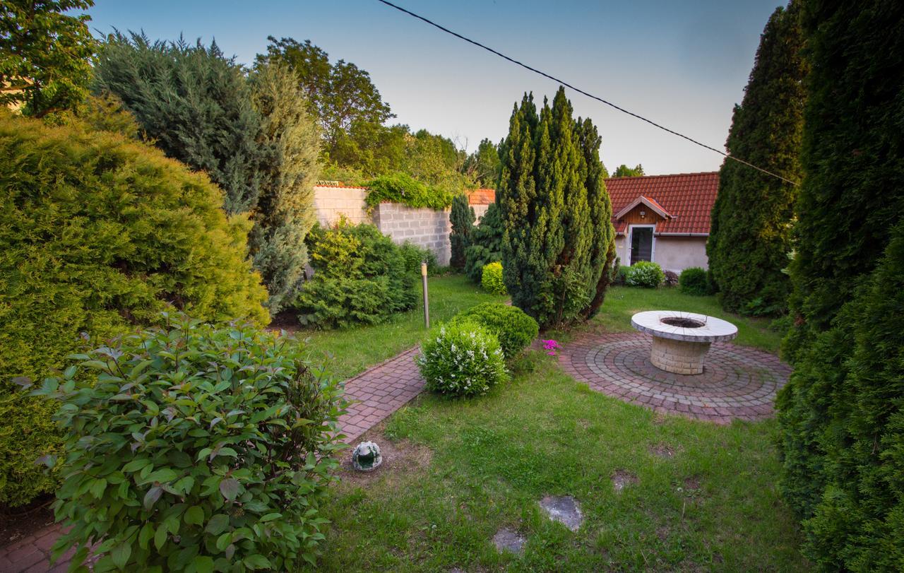 Boros Vendeghaz Eger Villa Exteriör bild